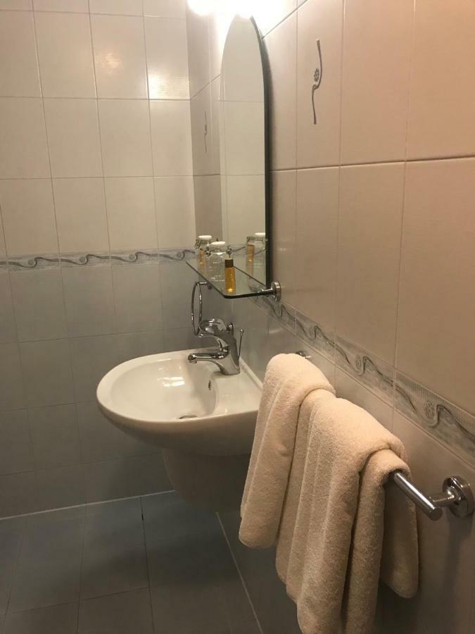 Family Hotel Odessa セヴリエヴォ エクステリア 写真